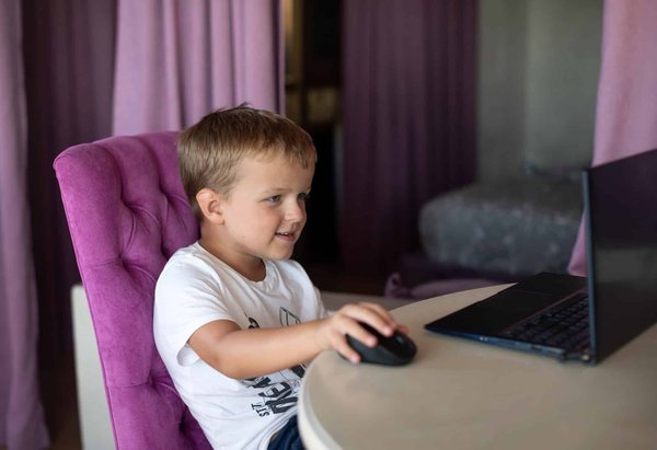 Découvrez les cadeaux idéals pour un garçon de 7 ans