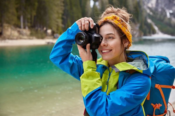 Comment découvrir la faune et la flore locales en camping à Royan ?